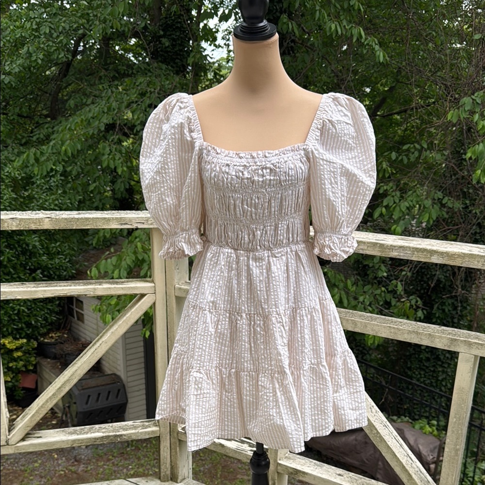 MINKPINK White and Cream Ruffled Puff Sleeve Mini Dress Size UK Large - US 6